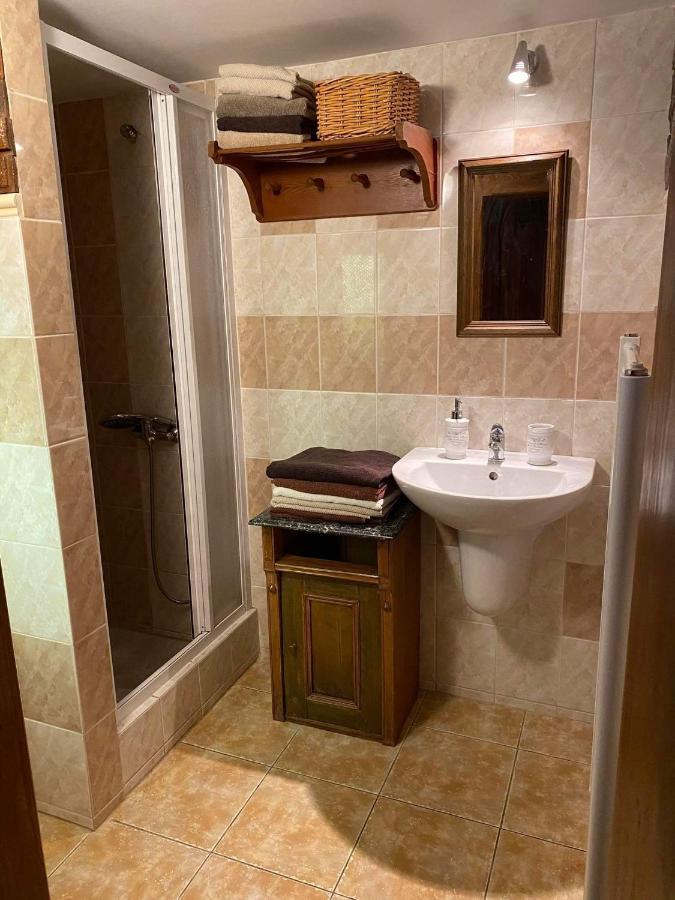 Chaloupka Kralovstvi Villa Sluknov Luaran gambar