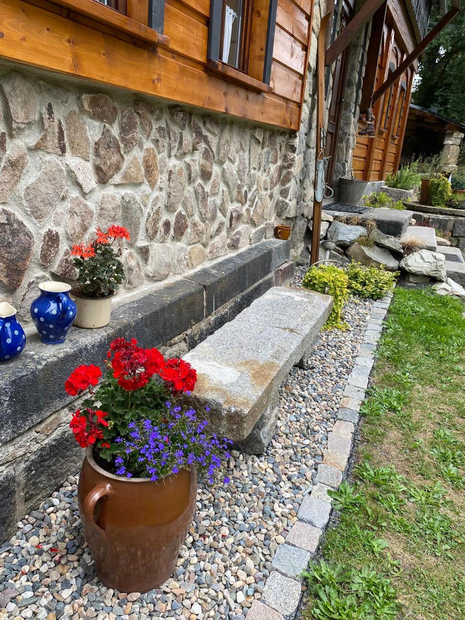 Chaloupka Kralovstvi Villa Sluknov Luaran gambar