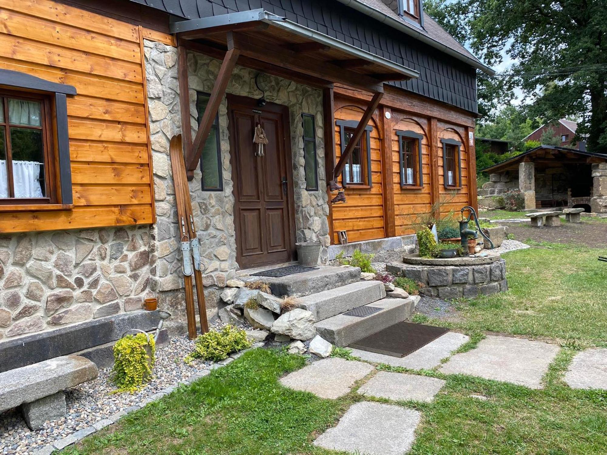 Chaloupka Kralovstvi Villa Sluknov Luaran gambar
